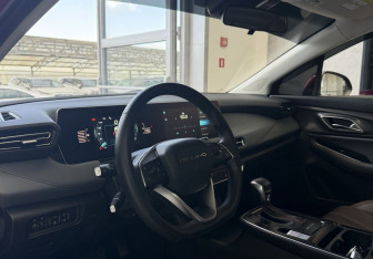 Подержанный автомобиль BAIC U5 Plus 2023 года (7 фото)