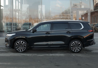 Подержанный автомобиль Exeed VX 2023 года (8 фото)