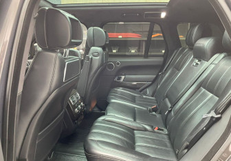 Подержанный автомобиль Land Rover Range Rover 2015 года (13 фото)