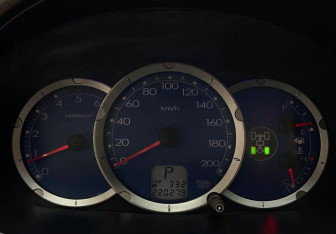 Подержанный автомобиль Mitsubishi L200 2007 года (12 фото)