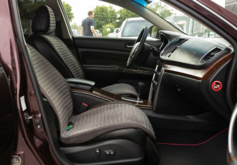 Подержанный автомобиль Nissan Teana 2010 года (21 фото)