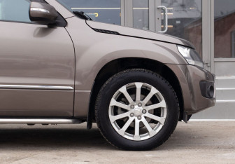 Подержанный автомобиль Suzuki Grand Vitara 2012 года (9 фото)