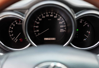 Подержанный автомобиль Lexus RX 2007 года (13 фото)