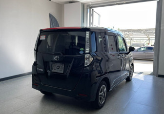 Подержанный автомобиль Toyota Tank 2020 года (6 фото)