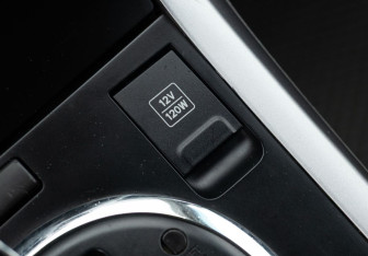 Подержанный автомобиль Suzuki Grand Vitara 2006 года (15 фото)