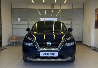 Подержанный автомобиль Nissan X-Trail 2022 года (2 фото)