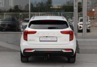 Подержанный автомобиль Haval Jolion 2023 года (6 фото)