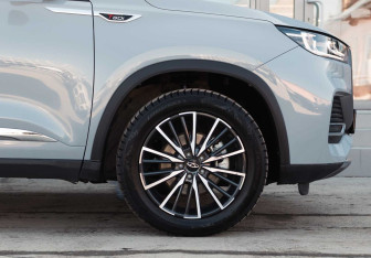 Подержанный автомобиль Chery Tiggo 8 Pro Max 2024 года (9 фото)