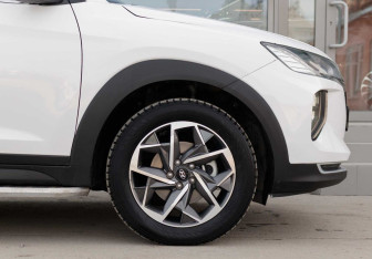 Подержанный автомобиль Hyundai Tucson 2020 года (9 фото)