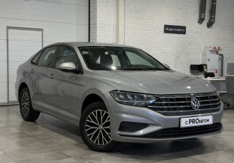 Подержанный автомобиль Volkswagen Jetta Sedan 2020 года (4 фото)