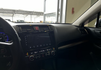 Подержанный автомобиль Subaru Outback Wagon 2016 года (8 фото)