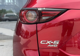 Подержанный автомобиль Mazda CX-5 2018 года (23 фото)