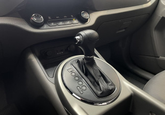 Подержанный автомобиль Kia Sportage 2011 года (12 фото)