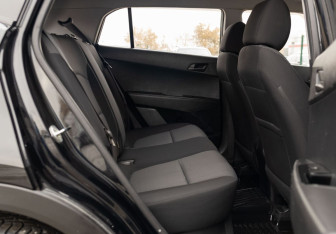 Подержанный автомобиль Hyundai Creta 2017 года (19 фото)