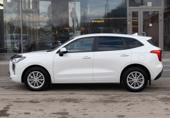 Подержанный автомобиль Haval Jolion 2022 года (8 фото)