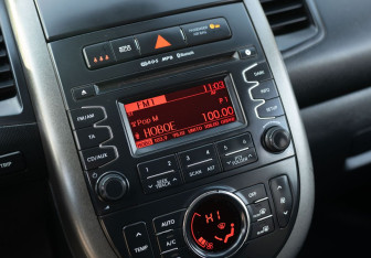 Подержанный автомобиль Kia Soul 2012 года (14 фото)