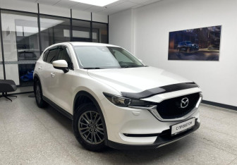 Подержанный автомобиль Mazda CX-5 2017 года (3 фото)