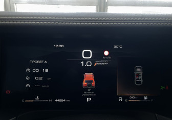 Подержанный автомобиль Tank 300 2023 года (14 фото)