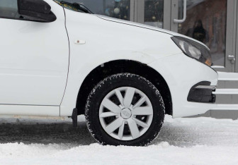 Подержанный автомобиль LADA (ВАЗ) Granta Liftback 2018 года (9 фото)