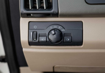 Подержанный автомобиль Land Rover Freelander 2009 года (17 фото)