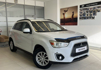 Подержанный автомобиль Mitsubishi ASX 2012 года (3 фото)