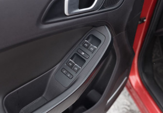 Подержанный автомобиль Chery Tiggo 4 2021 года (17 фото)