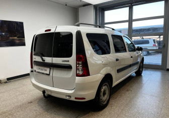 Подержанный автомобиль LADA (ВАЗ) Largus Wagon 2018 года (5 фото)