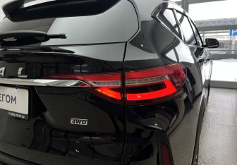 Подержанный автомобиль Haval F7 2022 года (6 фото)