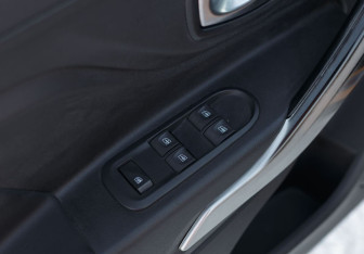 Подержанный автомобиль LADA (ВАЗ) XRAY 2022 года (16 фото)