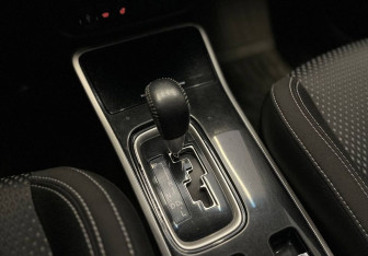 Подержанный автомобиль Mitsubishi Outlander 2020 года (8 фото)