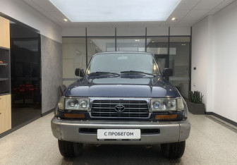 Подержанный автомобиль Toyota Land Cruiser Suv 1997 года (2 фото)