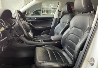 Подержанный автомобиль Skoda Kodiaq 2018 года (8 фото)