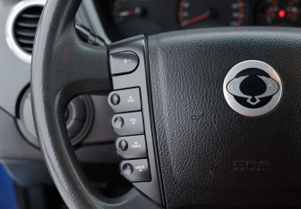 Подержанный автомобиль SsangYong Actyon 2010 года (12 фото)