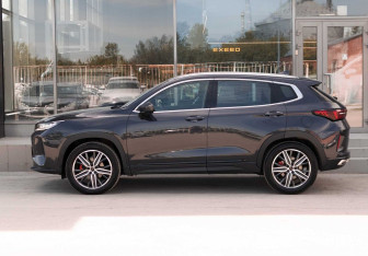 Подержанный автомобиль Exeed LX 2024 года (8 фото)
