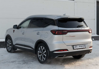 Подержанный автомобиль Chery Tiggo 7 Pro Max 2023 года (7 фото)