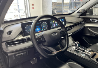 Подержанный автомобиль Chery Tiggo 8 Pro Max 2023 года (7 фото)