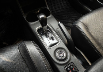 Подержанный автомобиль Mitsubishi Outlander 2016 года (12 фото)