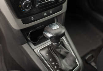 Подержанный автомобиль Skoda Yeti 2011 года (14 фото)