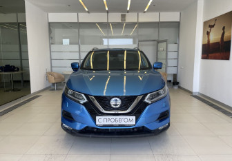 Подержанный автомобиль Nissan Qashqai 2020 года (2 фото)