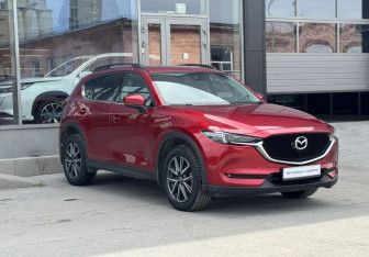 Подержанный автомобиль Mazda CX-5 2018 года (3 фото)
