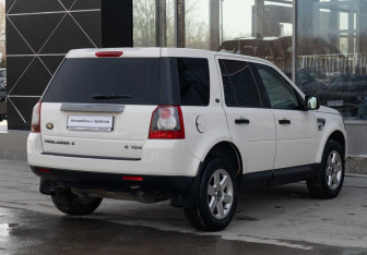 Подержанный автомобиль Land Rover Freelander 2009 года (5 фото)