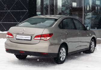 Подержанный автомобиль Nissan Almera Sedan 2014 года (5 фото)