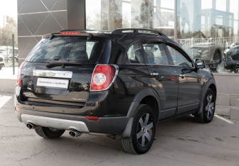 Подержанный автомобиль Chevrolet Captiva 2008 года (5 фото)