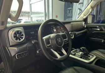 Подержанный автомобиль Tank 300 2023 года (15 фото)