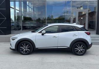 Подержанный автомобиль Mazda CX-3 2016 года (8 фото)