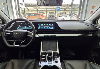 Подержанный автомобиль Omoda C5 2023 года (8 фото)