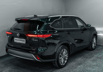 Новый Toyota Highlander 2024 (6 фото)