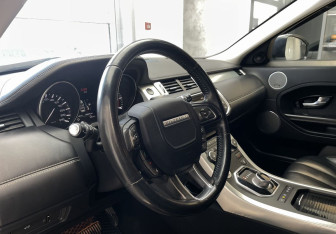 Подержанный автомобиль Land Rover Range Rover Evoque 2014 года (11 фото)