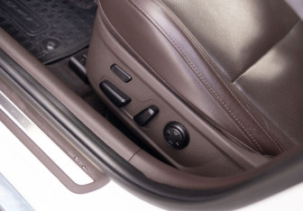 Подержанный автомобиль Kia Stinger 2018 года (22 фото)