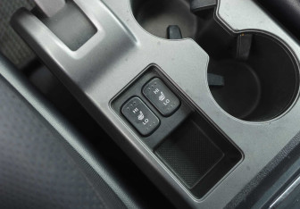 Подержанный автомобиль Honda CR-V 2008 года (16 фото)